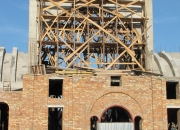 Bydivnutsvo_cherven_2015-07.JPG